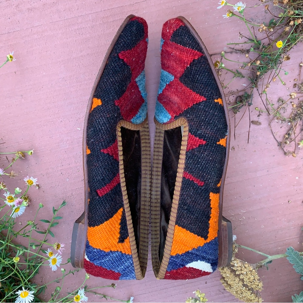 Artemis Design Co. Vintage Textile & Leather Loafers, size 8 - Picture 5 of 7